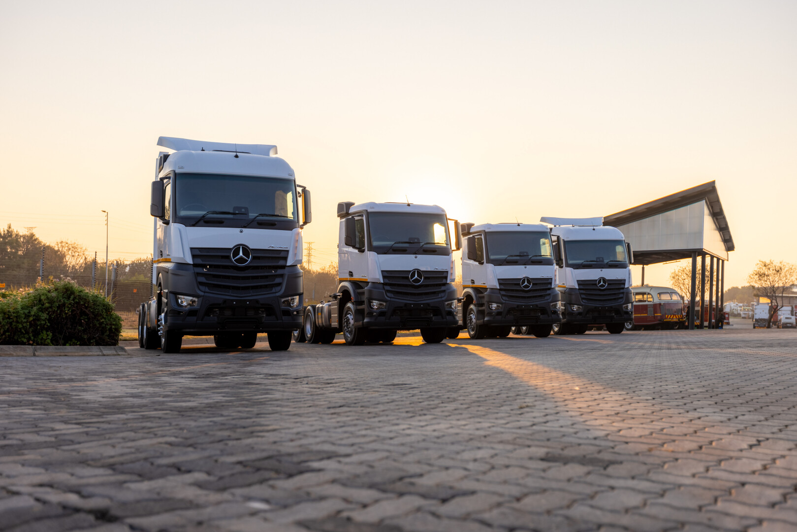Maximizing Fleet Efficiency: Daimler's New Actros Models